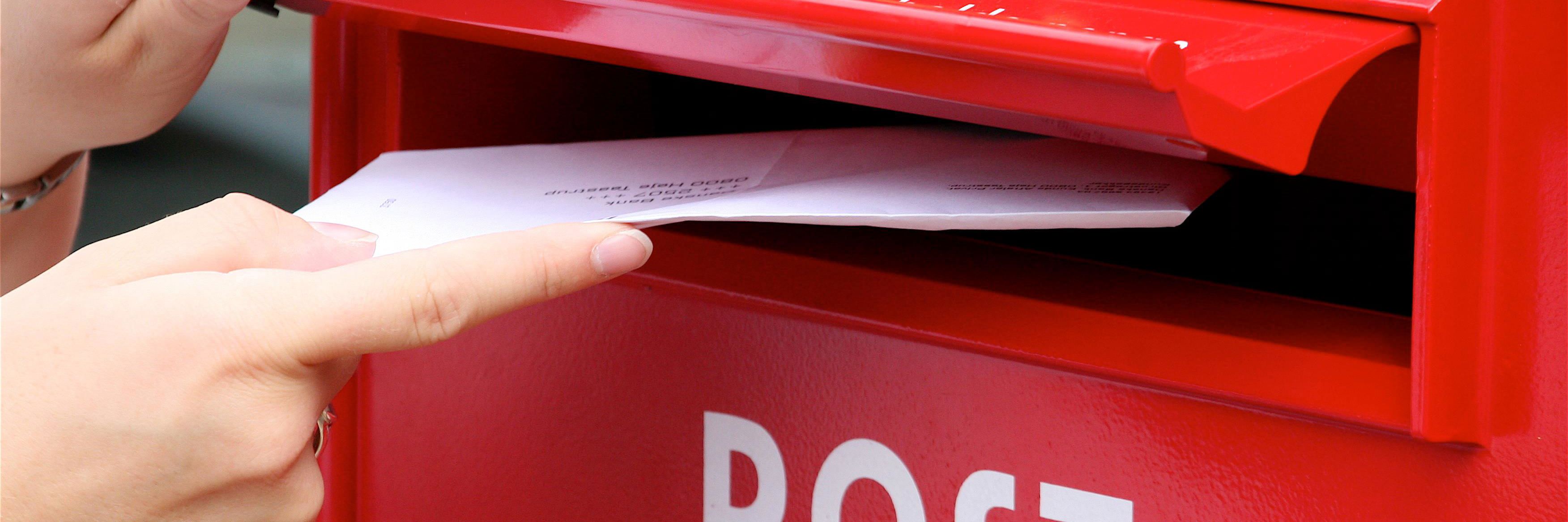 Brev i postkasse